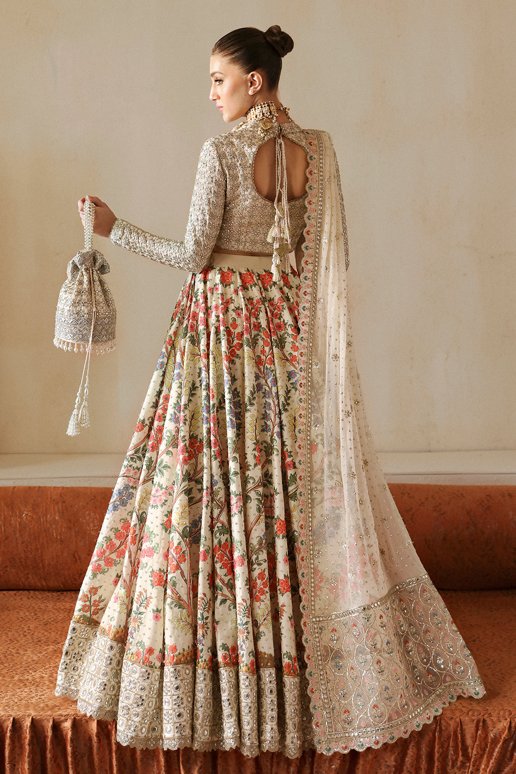 Afrozeh - Lehnga