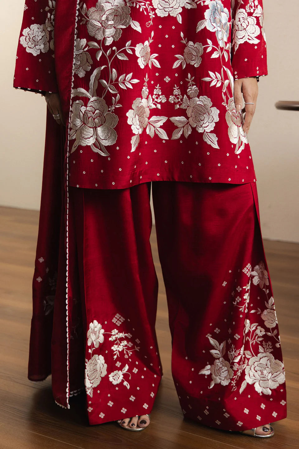 Zara Shahjahan- MAHFILA