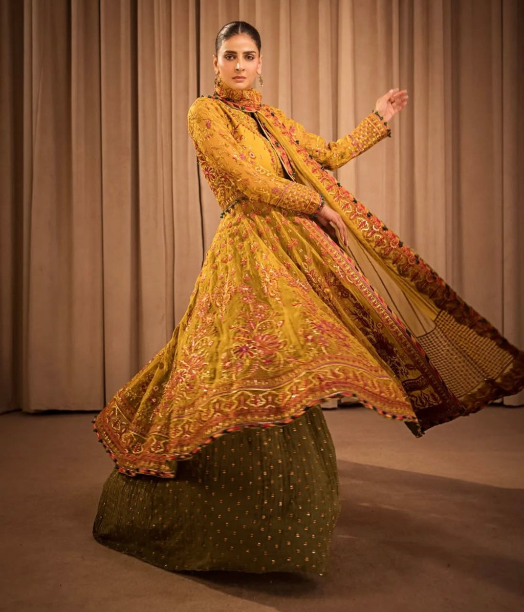 Hsy - Saba Qamar