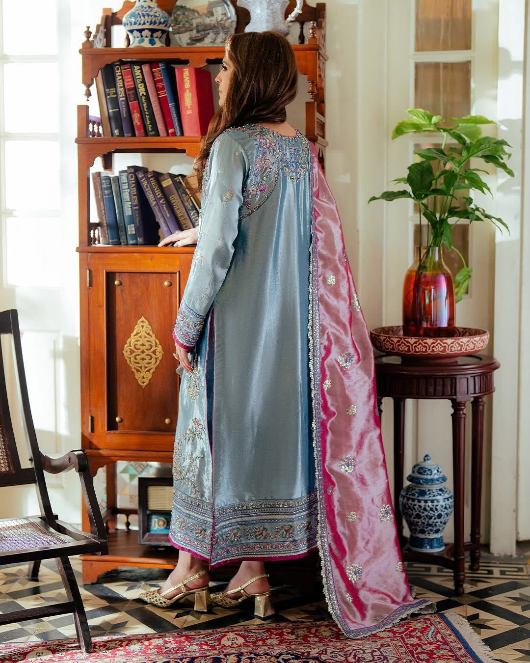 MUSHQ - Silk Sunheri (1)