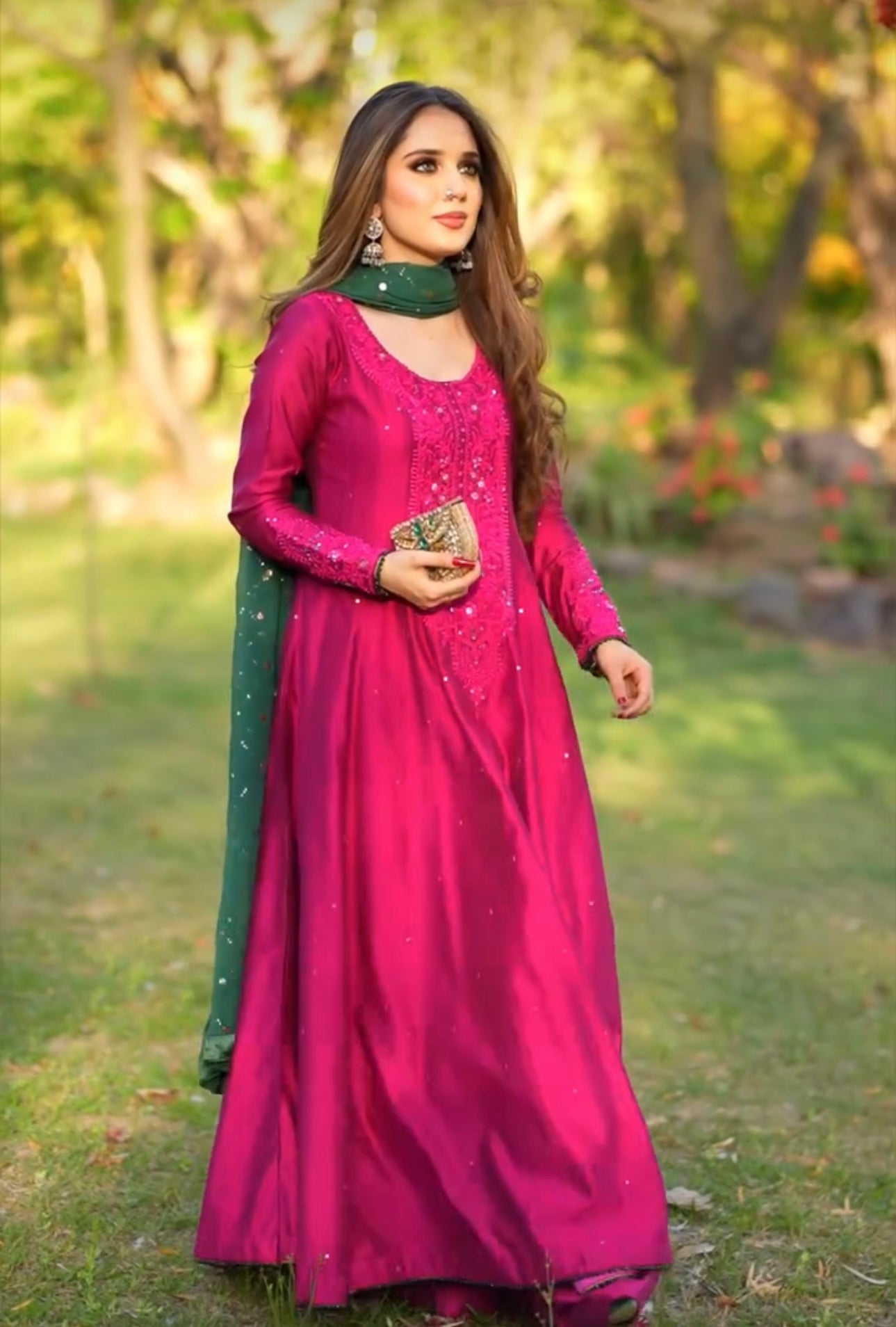 Amna Ismail- Kalidaar