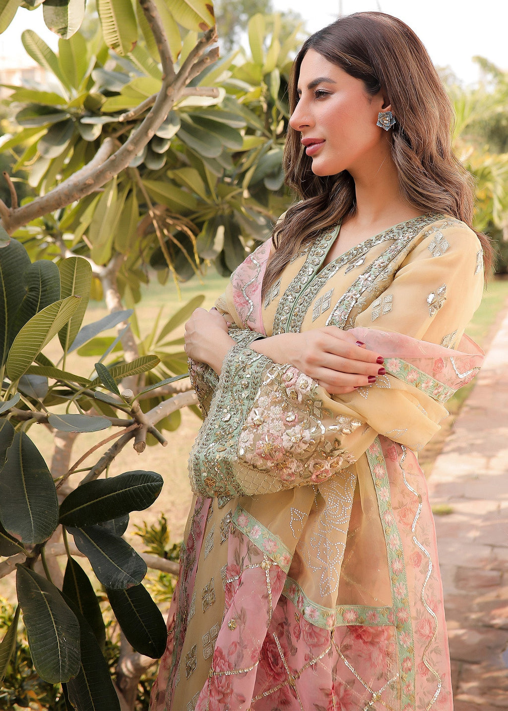 Saira Shakira- Wedding(1)