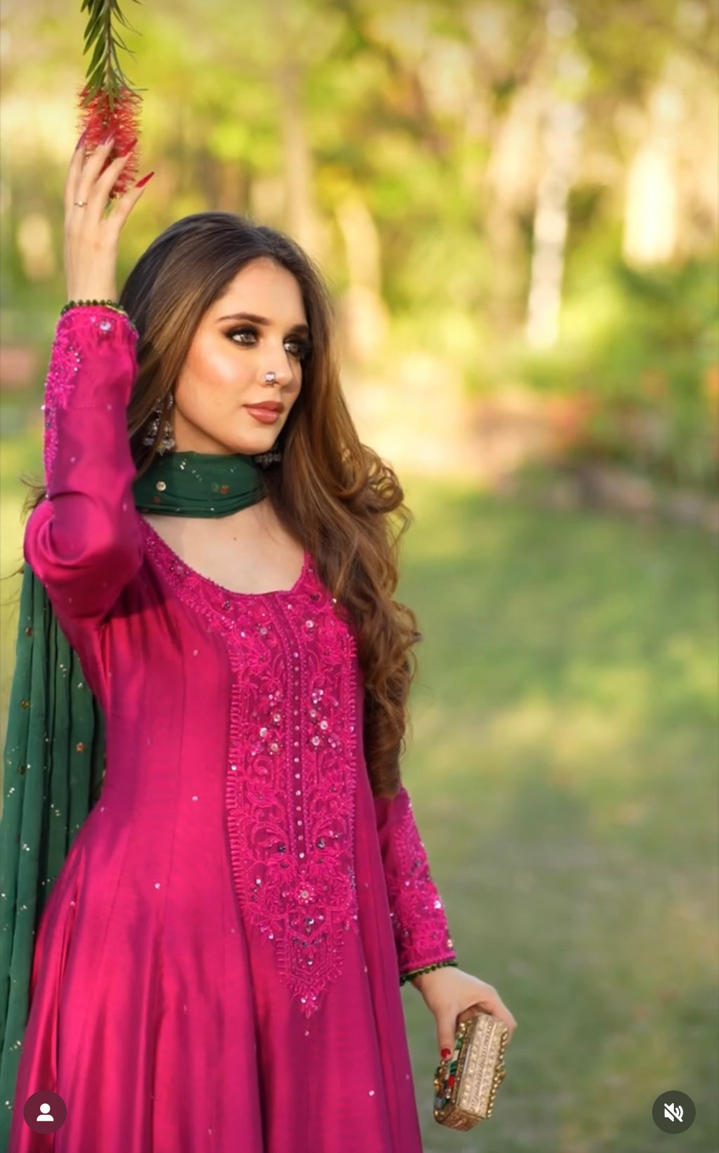 Amna Ismail- Kalidaar