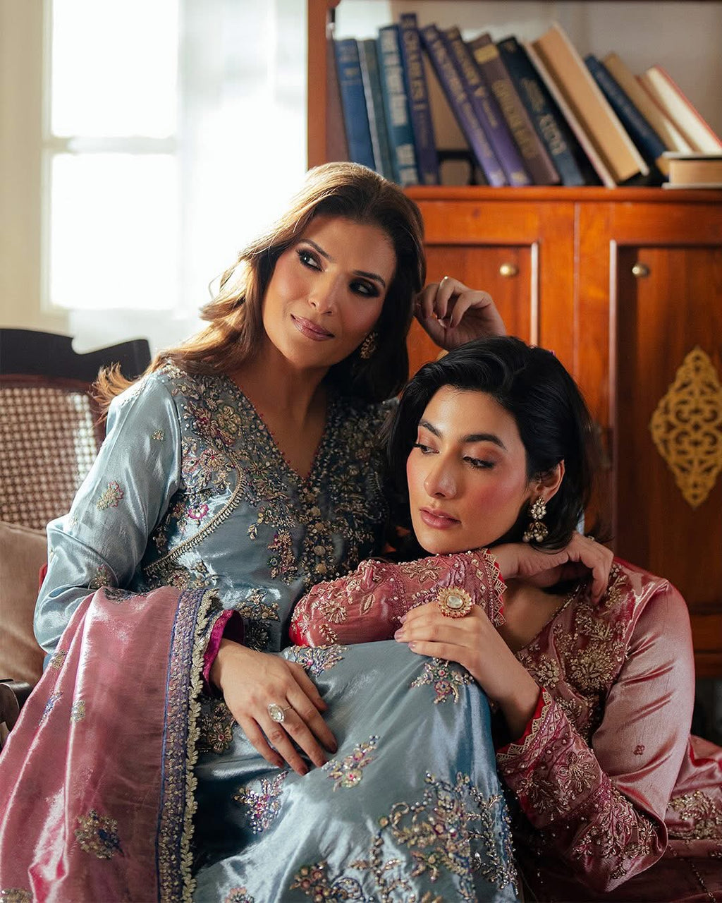 MUSHQ - Silk Sunheri (1)