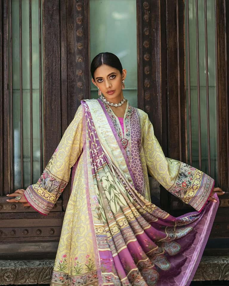 Mushq - Silk (3)