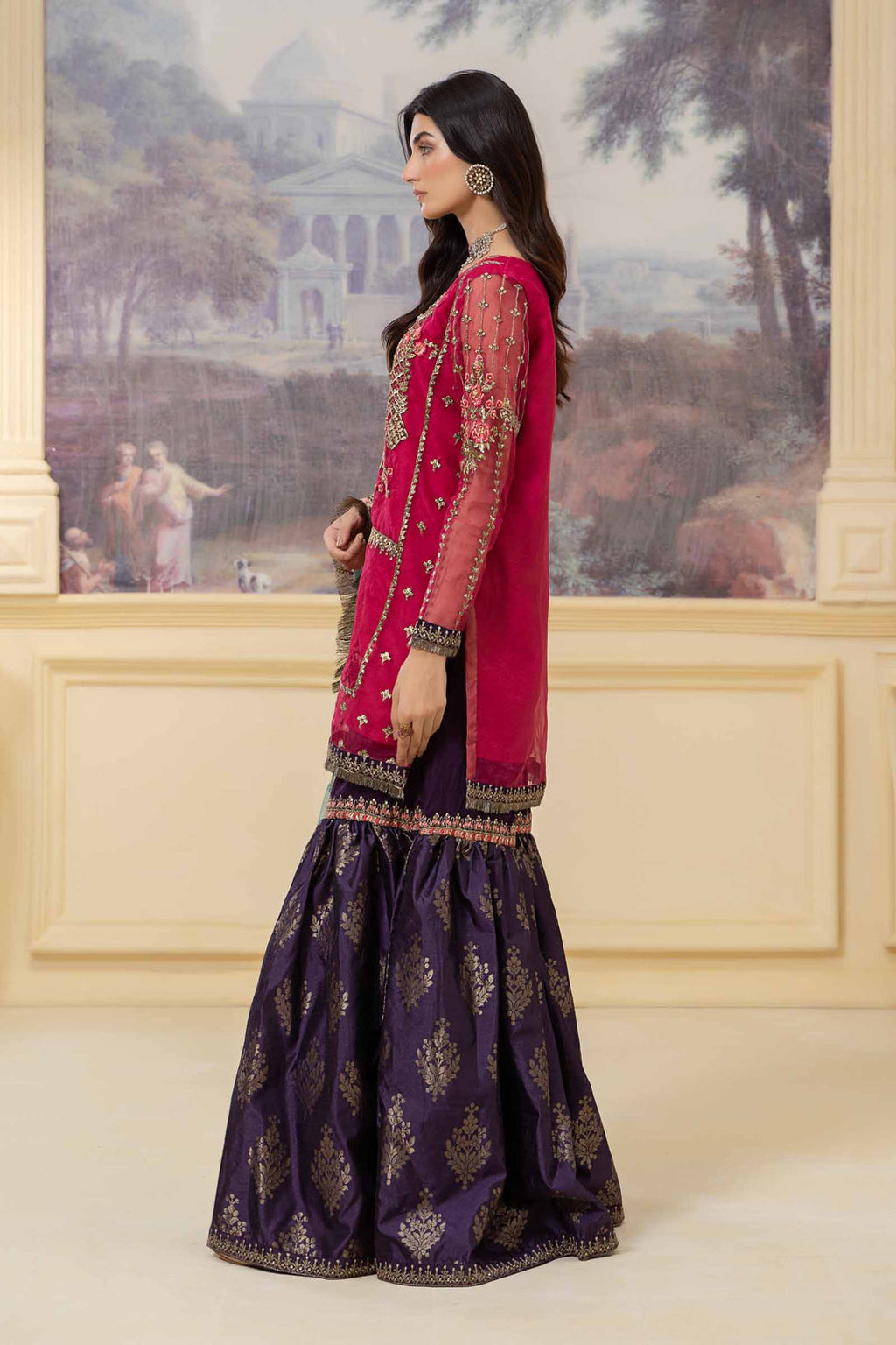 MARIA B - Gharara