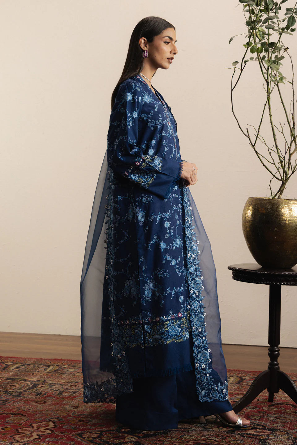 Zara Shahjahan - NEELZAR