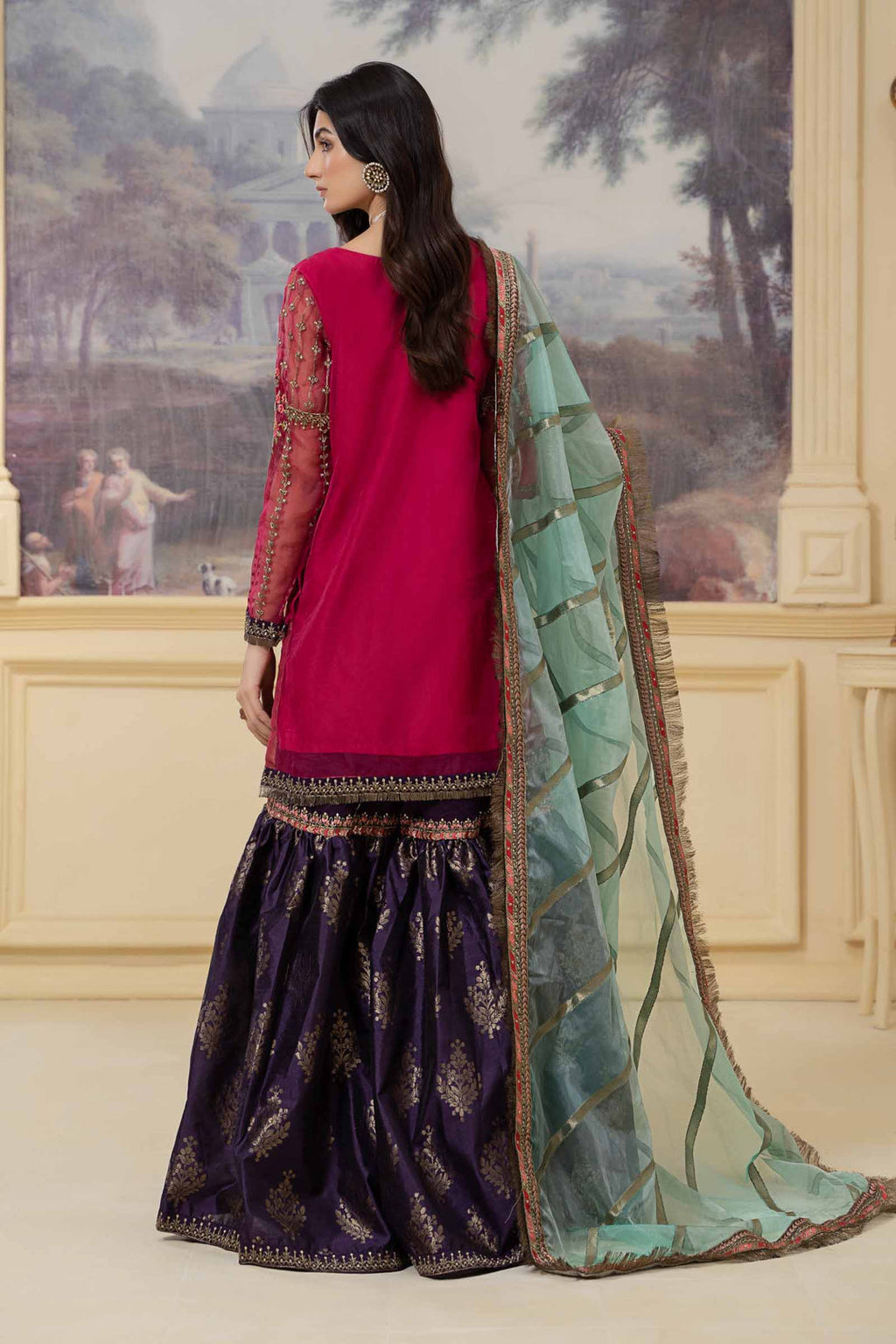 MARIA B - Gharara