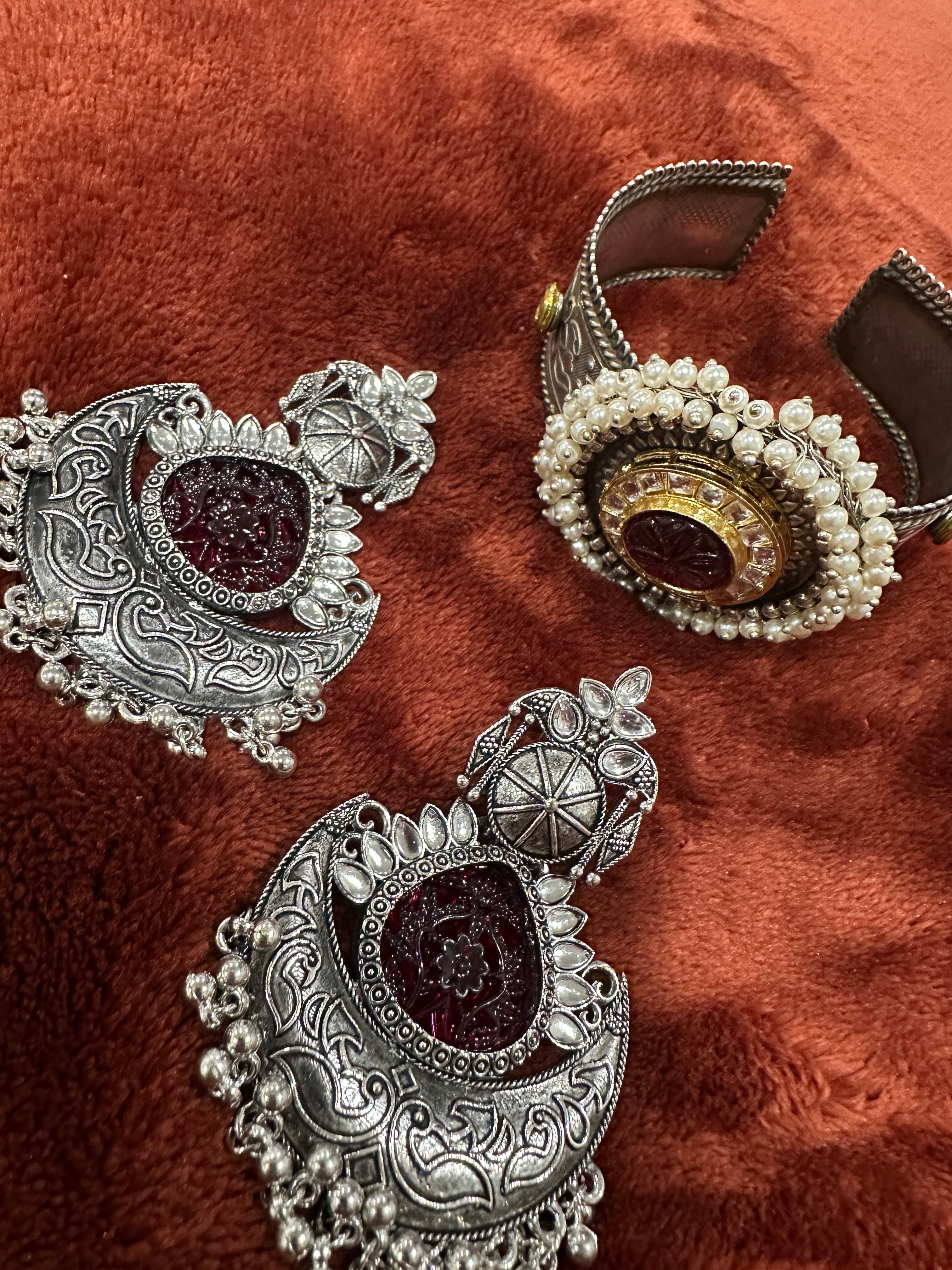 Maroon & Silver Shaded Jhumki