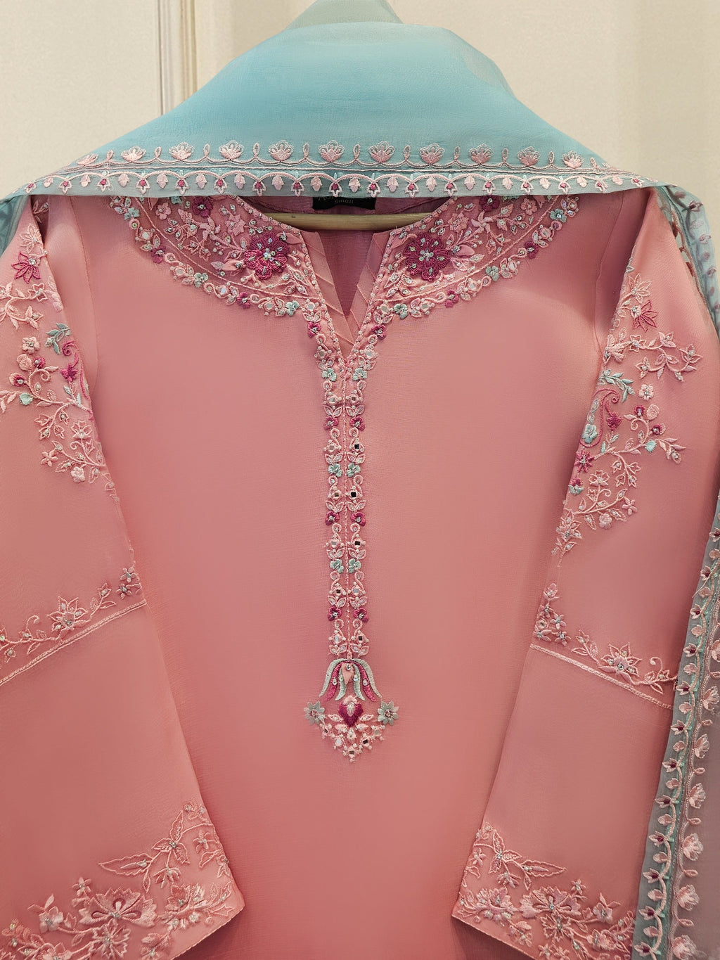 Aghanoor - Tea Pink