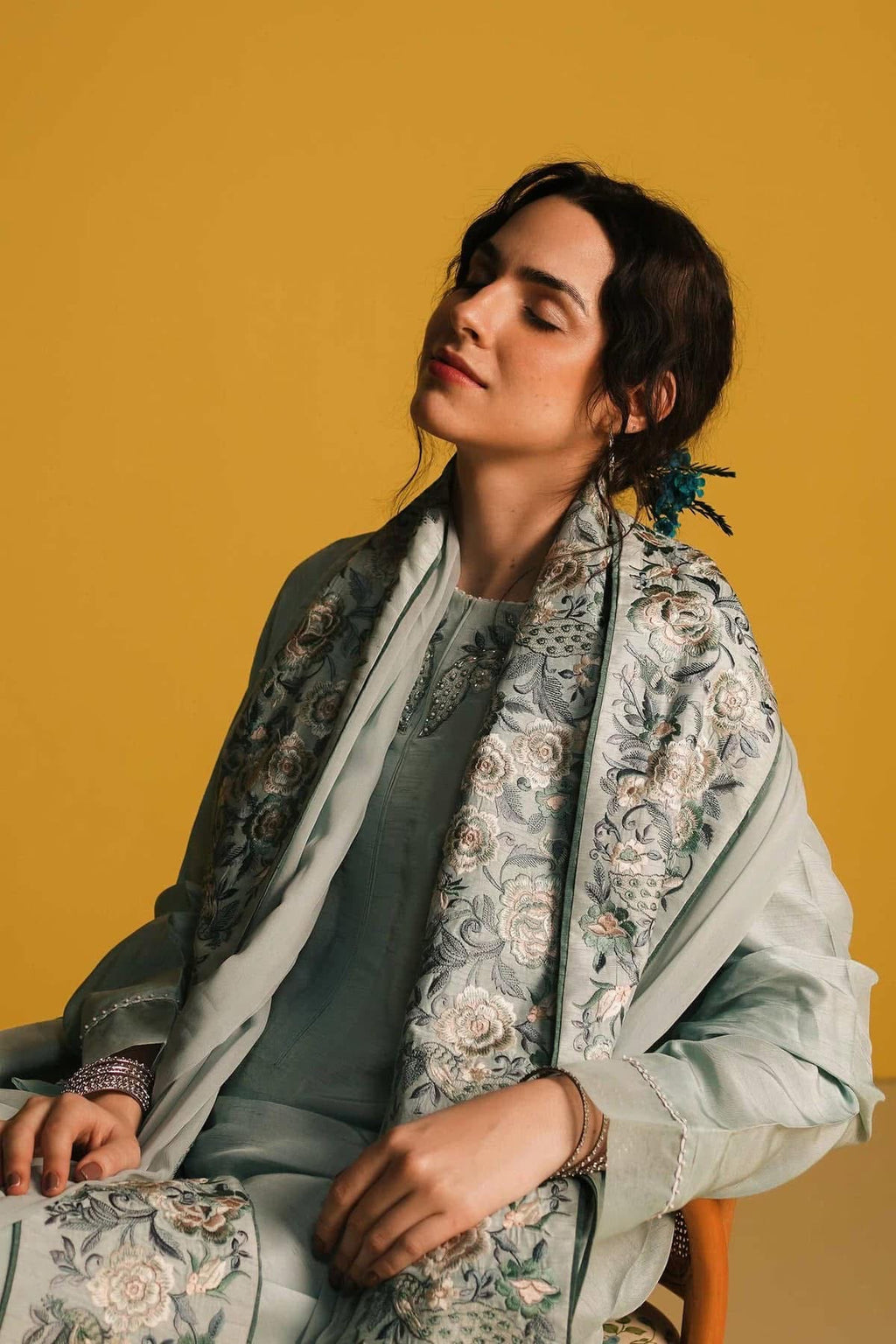 Zara Shahjahan - Sky