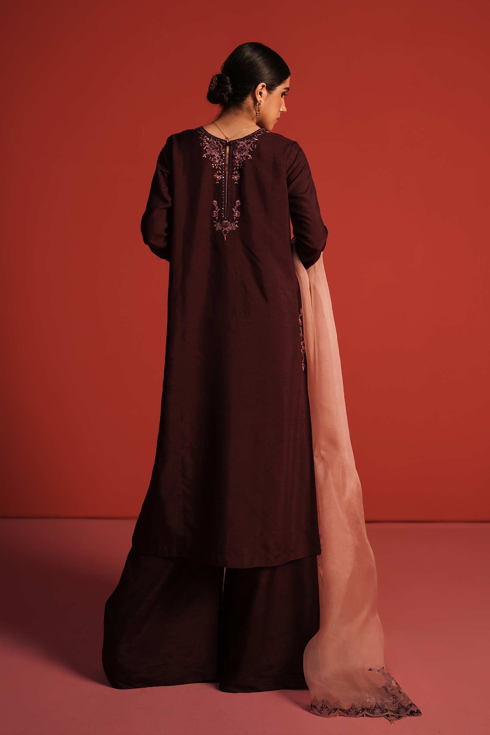 Zara Shahjahan - Plum